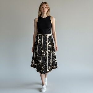 Vintage Donna Cody linen, paneled midi skirt black and cream size 8